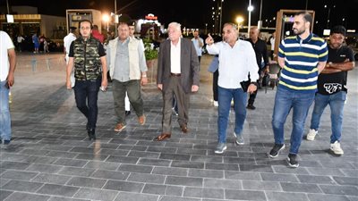 محافظ جنوب سيناء يتابع التطوير الجارى بالسوق التجارىة القديمة
