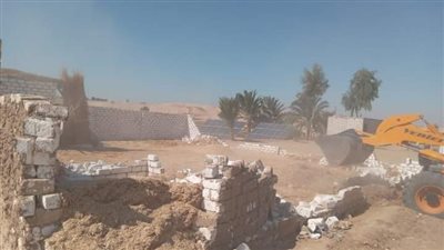 حملة لإزالة حالتي تعد بقريتى أبنود و الأشراف بقنا 