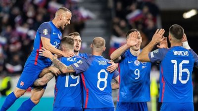 سلوفاكيا عاشر المتأهلين لأمم أوروبا 2024