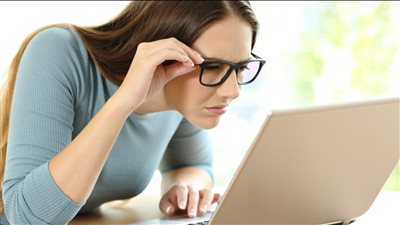 علماء يكتشفون طريقة للوقاية من قصر النظر 