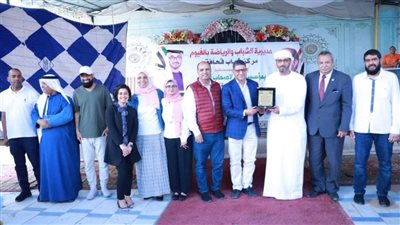 وفد مؤسسة زايد لأصحاب الهمم يزور مركز شباب قحافة بالفيوم 