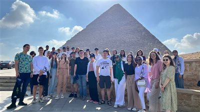 الشباب والرياضة تنظم جولة سياحية للمشاركين بمنتدى الشباب المصري الروسي لمنطقة الأهرامات