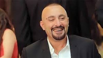 أحمد السقا مع فريق 