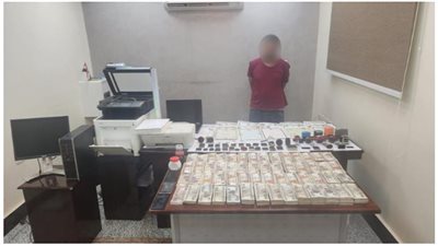 يروج عن طريق الفيس بوك.. ضبط مزوّر الأوراق الرسمية في أسيوط