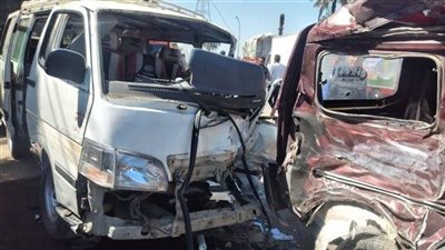 مصرع شخص وإصابة 6 آخرين فى تصادم 3 سيارات بالطريق الزراعى بأسيوط