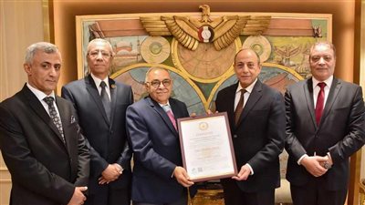 وزير الطيران: حصول هيئة الأرصاد الجوية على شهادات 