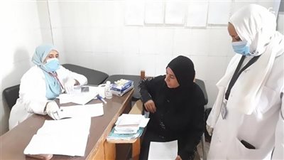 الكشف على 1180 مواطن بالقافلة الطبية بمنشية الجبل الأصفر بالخانكة