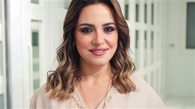 ريهام عبد الغفور تغادر 
