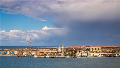  ميناء دمياط يستقبل 14 سفينةً بضائع عامة ومتنوعة