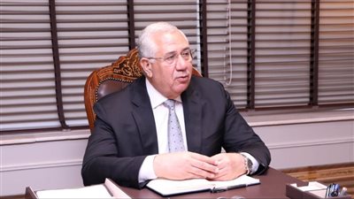 وزير الزراعة يتابع بدء زراعة القمح ويؤكد دعم الدولة للمزارعين لتحقيق أعلى إنتاجية