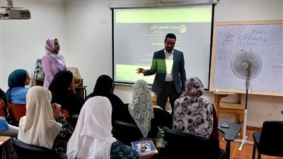 المعهد الفنى الصحى بقنا يعقد اجتماعا للتوعية بضرورة المشاركة فى الانتخابات الرئاسية