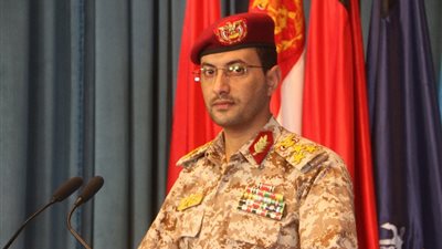 الحوثيين: نتعامل مع طاقم السفينة الإسرائيلية وفقا لتعاليم الدين الإسلامي