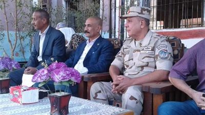 مدير تعليم دشنا يرافق رئيس قطاع التأسيس العسكري في زيارة لدشنا العسكرية