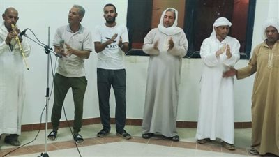 العرض الفني لفرقة التلقائين للفن الشعبي نظمته مكتبة الطفل والشباب بالفرافرة