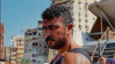 قريبًا بالسينمات.. أحمد العوضي يروج لموعد عرض 
