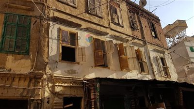 ملف العقارات المتهالكة يشتعل من جديد.. وحلول عاجلة يرفعها نواب البرلمان