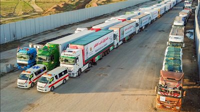 قافلة صندوق تحيا مصر للمساعدات الإنسانية الشاملة تصل لميناء رفح البري