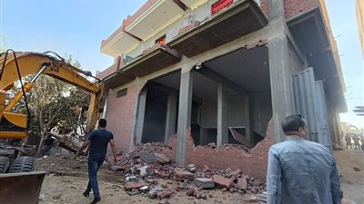 حملة لإزالة الأبنية المخالفة بالقناطر الخيرية