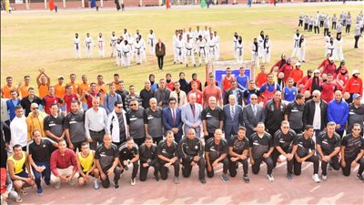 رئيس جامعة أسيوط يشهد فعاليات اليوم التطبيقى العاشر لكلية التربية الرياضية