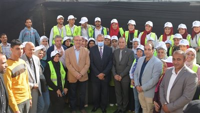 محافظ القليوبية يتفقد الملتقى التوظيفي الأول لبرنامج فرصة 