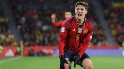 تفاصيل تعويض الفيفا المادي لبرشلونة بعد إصابة جافي