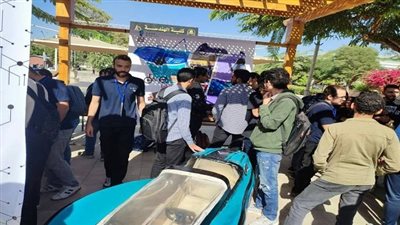 جامعة أسيوط تنظم معرضا علميا بكلية الهندسة وتعرض أنشطة 