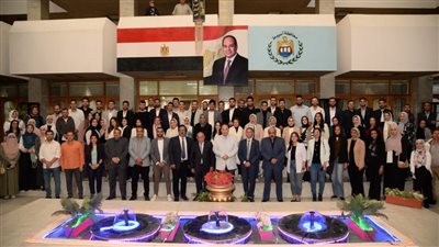  محافظ أسيوط يستقبل طلاب كلية الفنون الجميلة بجامعة الإسكندرية خلال زيارتهم الميدانية