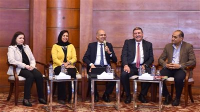 تعاون بين هيئة الاستثمار والبنك الإفريقي للتنمية لدعم بيئة ريادة الأعمال بالمحافظات