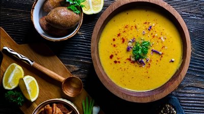مفيد لصحة الأمعاء وعضلة القلب.. أهمية تناول العدس في الشتاء