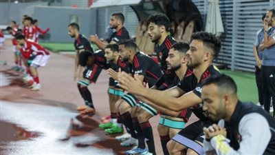 دوليو الأهلي ينتظمون في المران المسائي