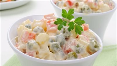 طريقة تحضير سلطة البازلاء بالزبادي.. غنية بالفيتامينات