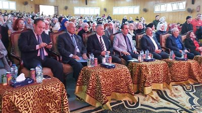 ندوة بكلية الآداب جامعة المنصورة بعنوان جيش مصر ٤٠٠٠ سنة نصر  
