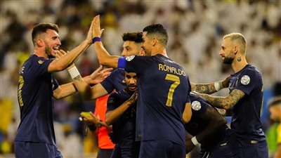 سامي النجعي يمنح النصر التقدم أمام الأخدود في الشوط الأول 