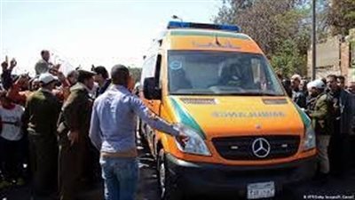 إصابة 3 أشخاص إثر انقلاب سيارة أعلى الطريق الصحراوي في العياط