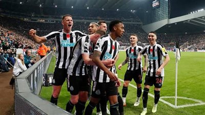 بيان رسمي.. نيوكاسل يُعلن إصابة لاعبه بقطع في الرباط الصليبي