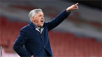 أنشيلوتي يعلق على حظوظ نجم ريال مدريد في الحصول على الكرة الذهبية 