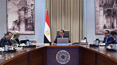 مدبولي يتابع مستجدات مشاركة مصر في مؤتمر تغير المناخ 