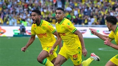 مصطفى محمد يحرز الهدف الأول في شباك تولوز