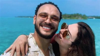 هنادي مهنا تحتفل بعيد ميلاد زوجها على طريقتها الخاصة| كلمات رومانسية وعناق (صور)