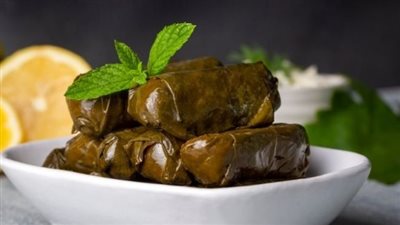 ورق عنب حامض وحار