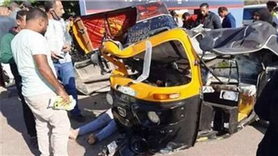 انقلاب توك توك وإصابة 3 أشخاص بادفو في أسوان 