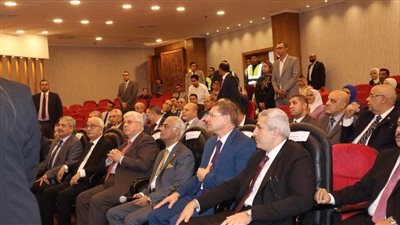 رئيس جامعة المنيا يشهد اجتماع المجلس الأعلى للجامعات بـ