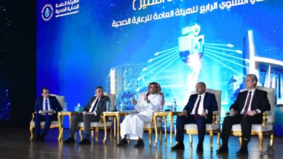 جلسة نقاشية حول إنشاء أنظمة رعاية صحية ذكية ومرنة