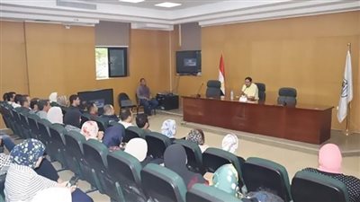 نائب محافظ بني سويف يلتقى شباب تأهيل وتمكين والمجلس الاستشاري التطوعي