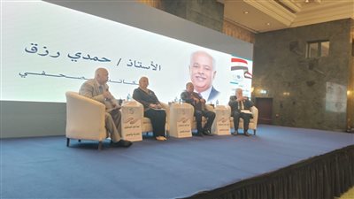 رئيس الإنجيلية ووزيرة التضامن في 