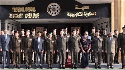 الكلية العسكرية التكنولوجية تستقبل وفد مؤسسة ( موبيلتى إنديا ) الهندية