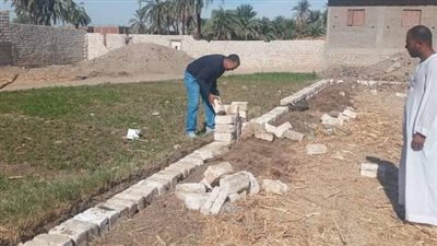 إزالة فورية لحالة تعدى بقرية الأشراف بقنا