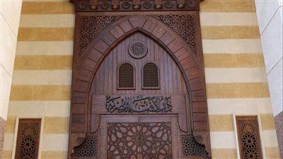 هل يجوز إقامة المطلقة في منزل الزوجية أثناء العدة