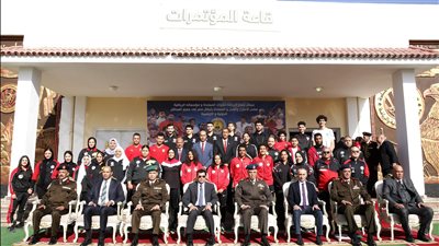 وزير الشباب والرياضة يلتقى أبطال أندية المؤسسات العسكرية الرياضية الدوليين