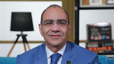 وزير الصحة يهنئ الدكتور حسام حسني لتعيينه أمينا عاما للمجلس الصحي المصري  